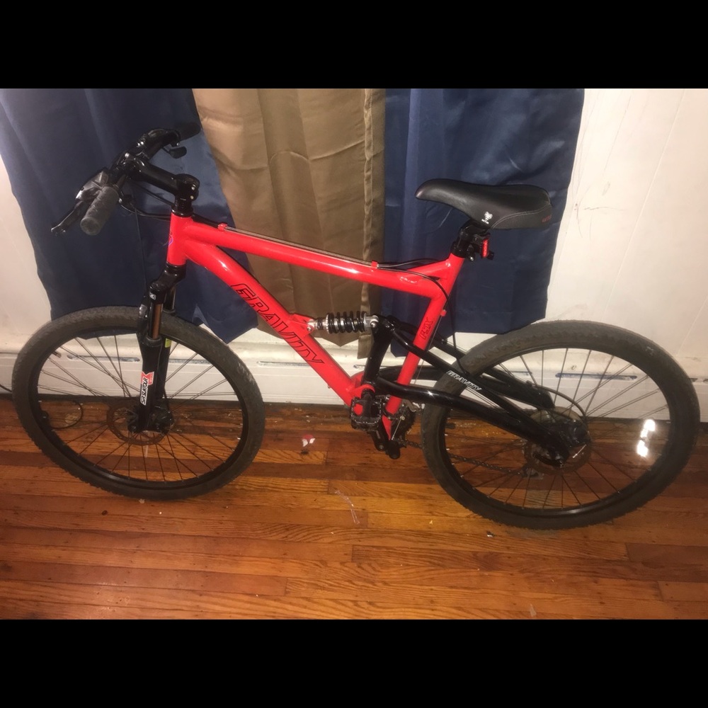 2018 Gravity FSX 1.0 Dual Full Suspension Mountain